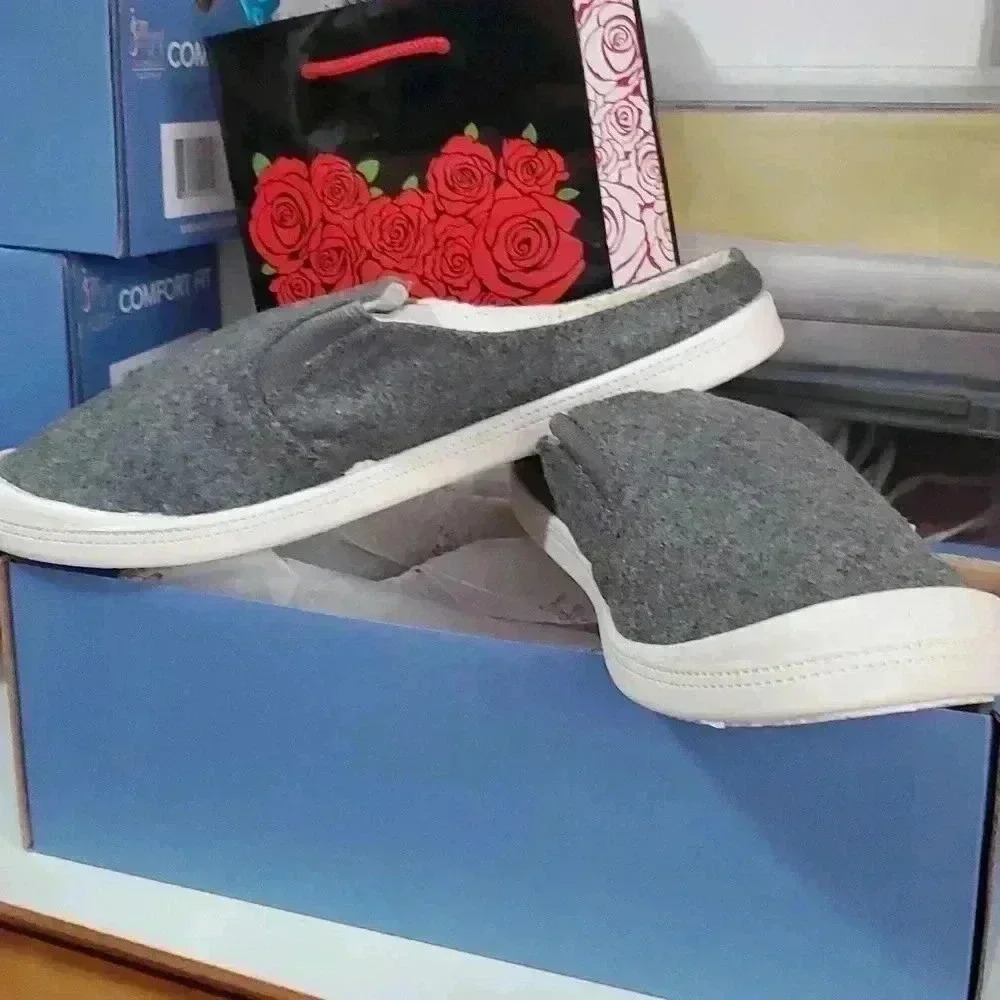 Aurelia grey flannel jellypop sneakers